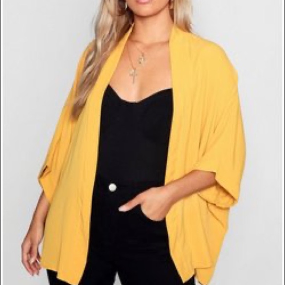 2/$20 Yellow kimono 3X